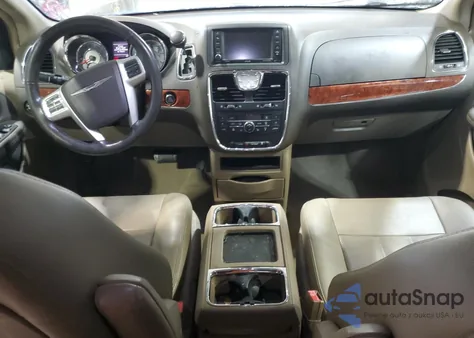 2016 Chrysler Town & Country Touring L from USA, damaged, VIN 2C4RC1CG9GR127987